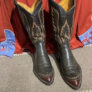 Tony Lama VTG cowboy boots